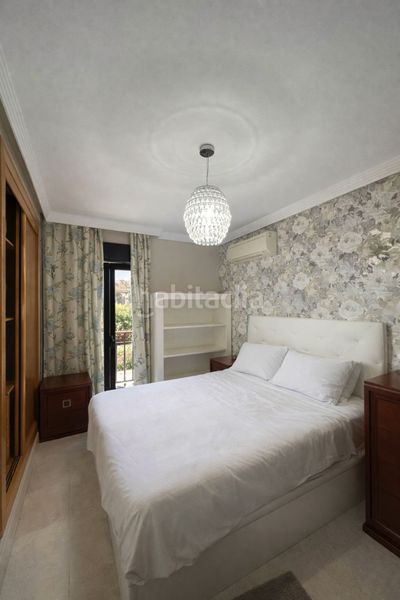 Foto 49dba882-3b05-48b7-aedd-3489ba8be2fc. Apartament amb aparcament piscina a Nueva Alcántara Marbella