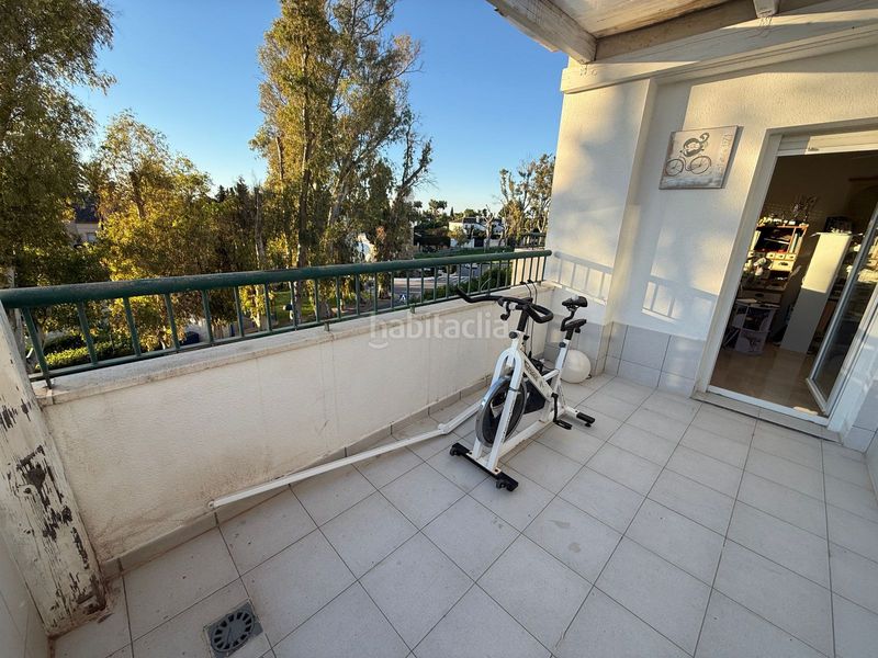 Foto dd230c2b-1681-43f8-b8e8-4ac7b4782987. Àtic amb aparcament piscina a Guadalmina Baja Marbella