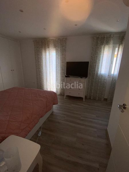 Foto 6ee21b20-5d84-493a-8ada-1be30f678c2a. Casa adossada amb aparcament a Casares pueblo Casares