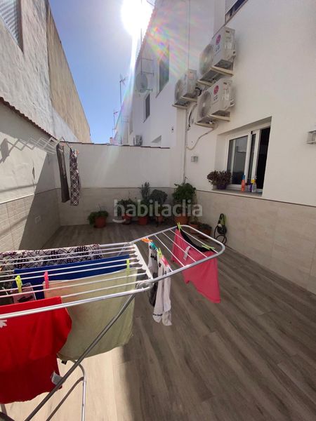 Foto ca514816-0c22-437b-8bfe-df4dc3034557. Casa adossada amb aparcament a Casares pueblo Casares