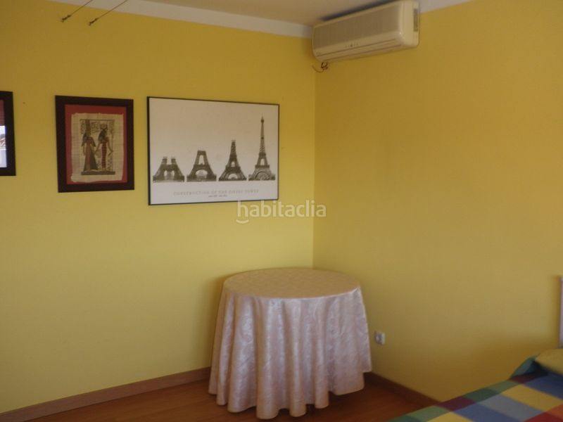 Foto 4068795d-ea98-4365-a5a1-d443bb40123b. Casa adossada amb piscina a Los Llanos Estepona