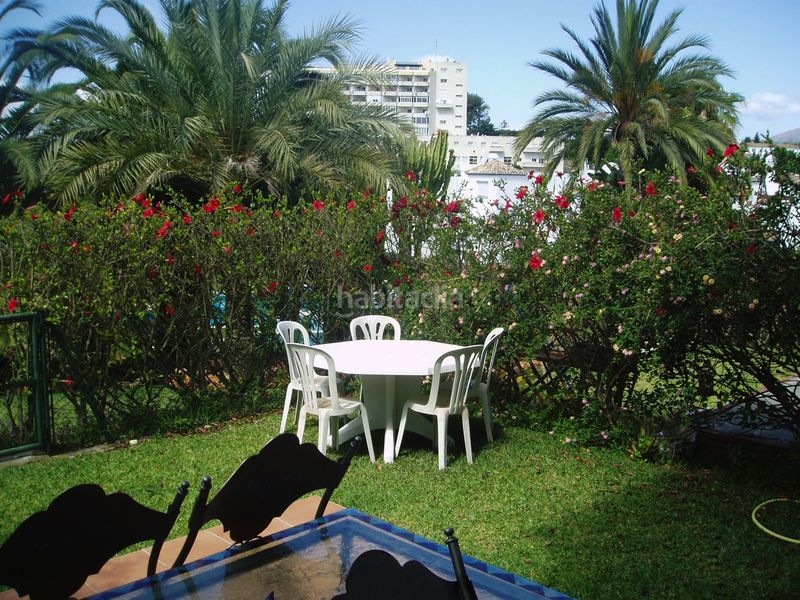 Foto 861c4b07-cb5c-490e-b279-df04d79aa1a6. Casa adossada amb piscina a Los Llanos Estepona
