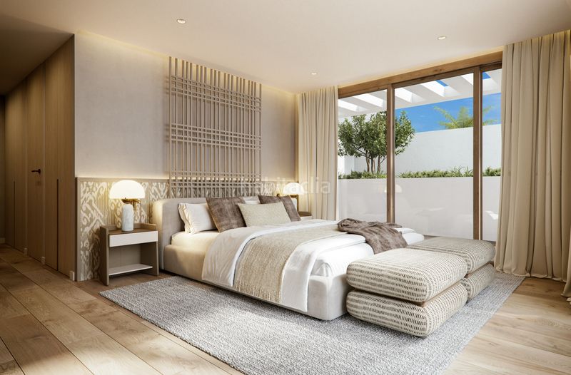 Foto d23584db-b6fe-429c-a8a1-f5db7c07e65d. Casa amb calefacció aparcament piscina a Elviria Marbella