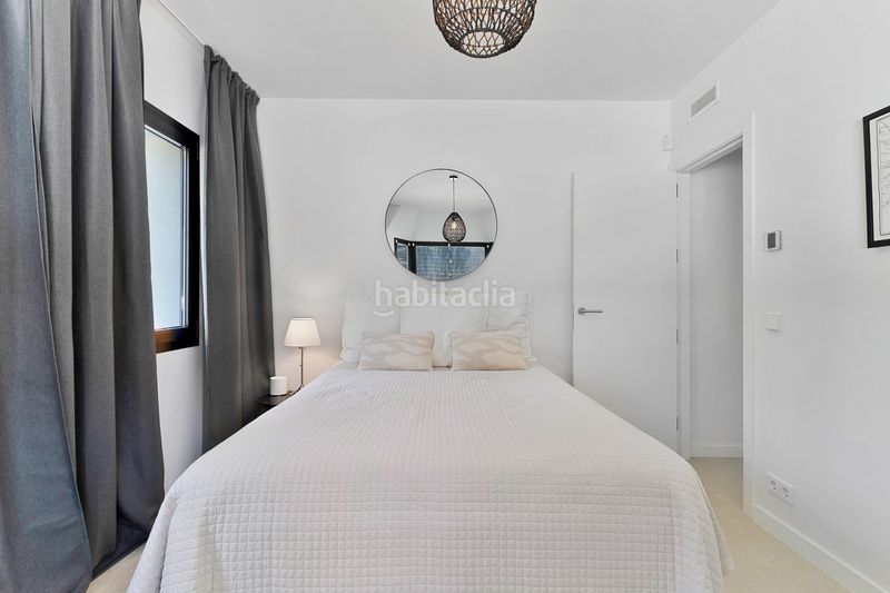 Foto 00a2dd24-4e26-4006-9861-0d9b34878e86. Casa amb aparcament piscina a Los Naranjos Marbella