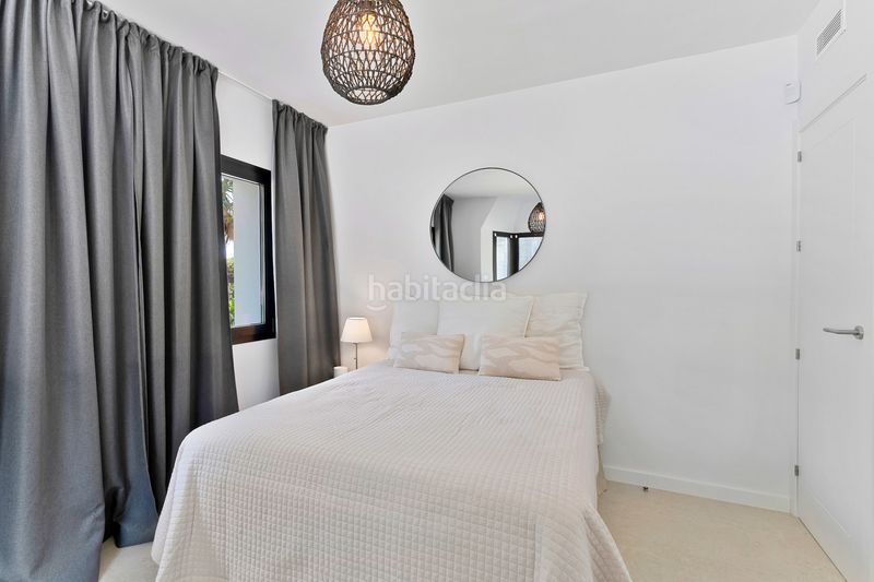 Foto 66f3d025-4781-4796-8503-14a20e08be40. Casa amb aparcament piscina a Los Naranjos Marbella