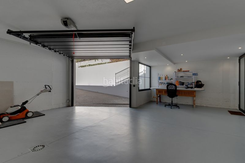 Foto 87fd2133-ce42-433a-8853-09d1cf3a5cbd. Casa amb aparcament piscina a Los Naranjos Marbella