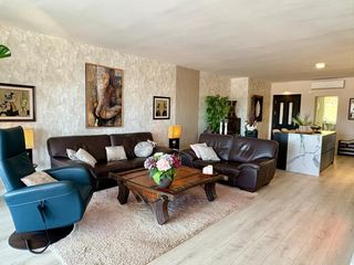Piccolo appartamento in Benahavís pueblo. Apartamento reformado de 2 dormitorios  los balcones de la quint