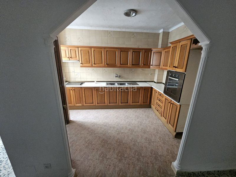 Foto af9c064a-5e9e-4f7e-9a20-0a3d5e2c6750. Casa a Centro Estepona