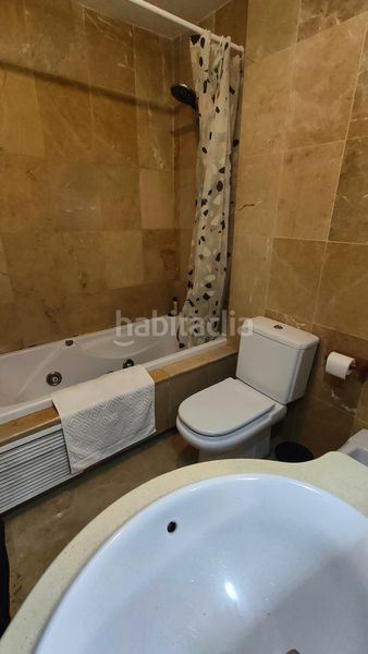 Foto 27deb615-d957-44b2-b88f-685e0171b3d2. Apartament amb aparcament a Centro Estepona