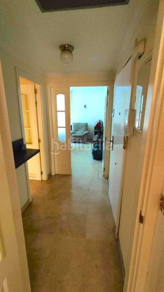 Foto ecb23ff2-8605-4f84-869f-794b06770a09. Apartament amb aparcament a Centro Estepona