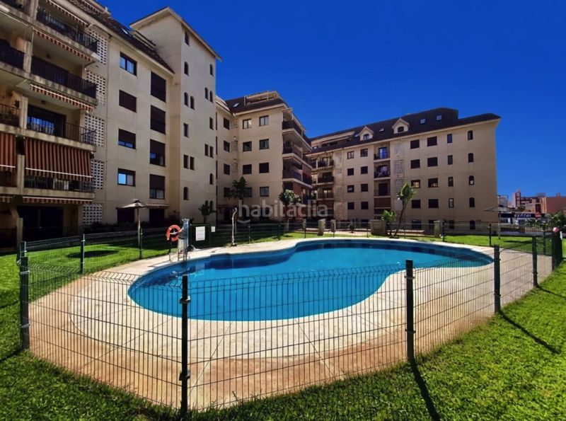 Foto 49720d9d-89d5-4810-a395-dab3f8d72f60. Estudio  luminoso en pleno centro de sabinillas en Manilva