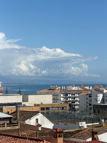 Foto d05cb58b-cfb4-4d71-9a4d-f1cdec01e2ed. Estudio  luminoso en pleno centro de sabinillas en Manilva