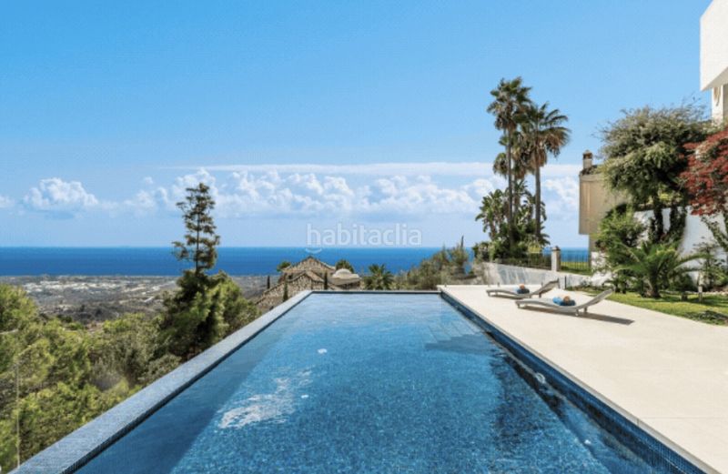 Foto 5f973b2b-3a60-4f30-badd-31bee2321e43. Casa amb aparcament piscina a Casco Antiguo Marbella