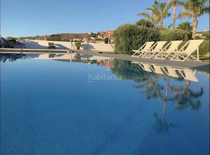 Foto 0541e093-08ff-4dff-869f-2833d1f5e486. Casa amb aparcament piscina a Manilva pueblo Manilva
