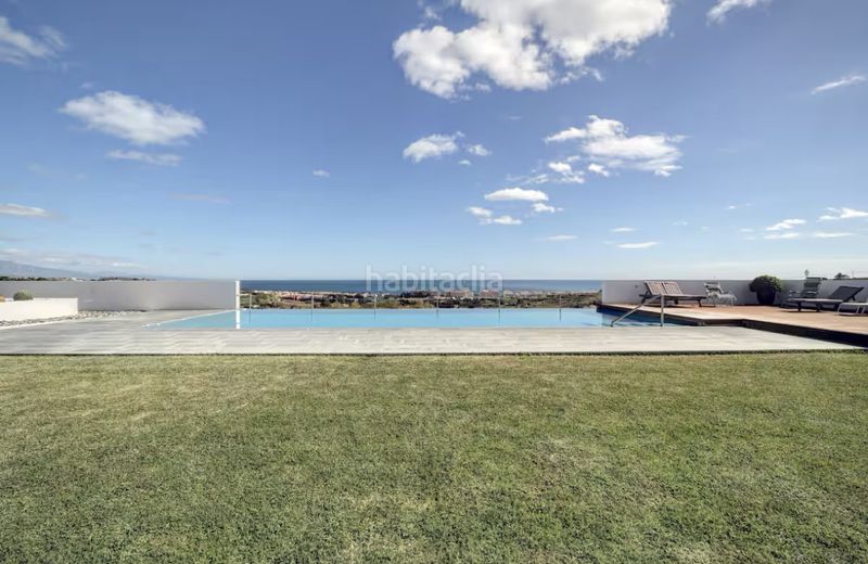 Foto a4f7ac78-bb74-4e99-af97-230b4faa5b73. Casa amb aparcament piscina a Manilva pueblo Manilva