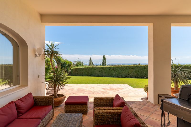 Foto 7a79e232-6c9f-44c9-a326-5c1f7c881d45. Casa amb aparcament piscina a los arqueros - puerto del almendro Benahavís