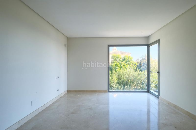 Foto 5621a839-7abf-4024-ae60-e81768121af7. Casa amb aparcament piscina a los arqueros - puerto del almendro Benahavís