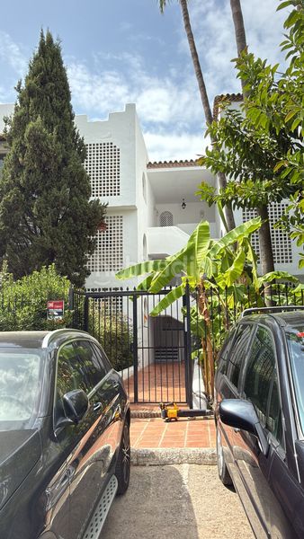 Foto 970b6df3-e01e-4527-b870-101a6a580345. Àtic amb calefacció aparcament piscina a Guadalmina Baja Marbella