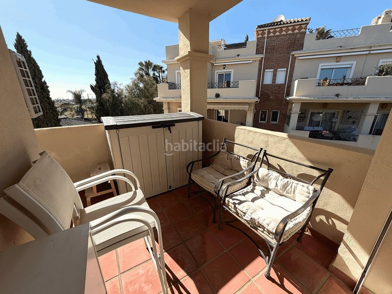 Foto 540ce337-d2ce-4f80-adc6-60dd77ca9acc. Àtic amb piscina a Bel - Air Estepona