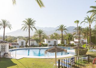 Rent Ground floor in Bello Horizonte - Lindasol. Piso en alquiler de larga temporada en marbella bello horizonte