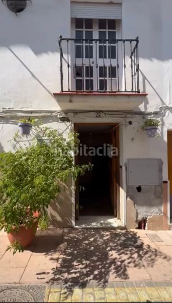 Foto fdea1601-3222-4e46-b35c-9690ef4fcbbc. Casa amb piscina a Centro Estepona