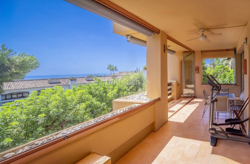 Foto 957886b6-0378-435c-83b6-e177ee0411b1. Apartament amb aparcament piscina a Sierra Blanca Marbella