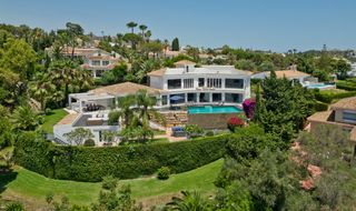 Location Maison à Hacienda Las Chapas. Villa contemporánea excepcional con vistas panorámicas al mar en