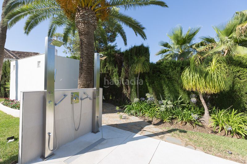 Foto 5c8eb1f0-7d34-4198-a8b0-4827d040e340. Apartament amb aparcament piscina a lomas de Marbella club Marbella