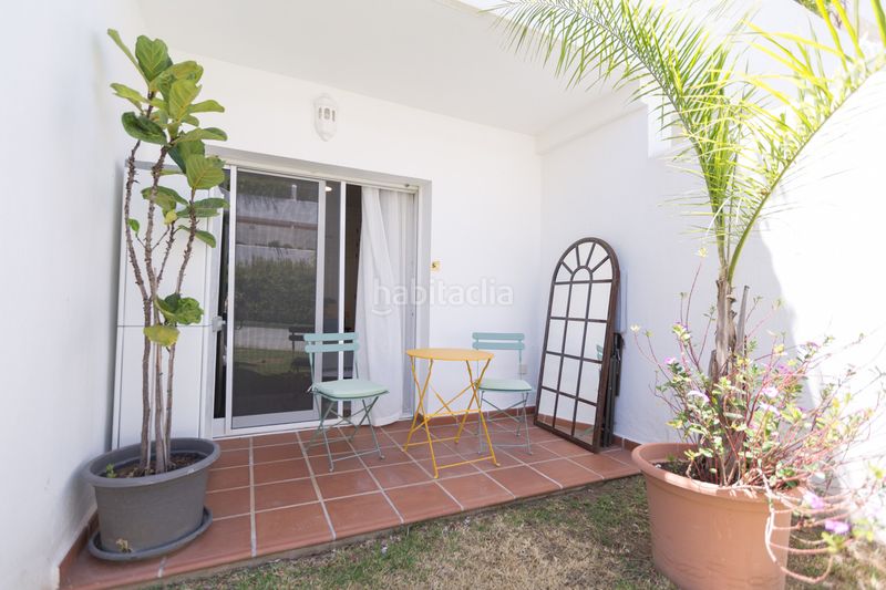 Foto 780f081c-3aa6-4a1b-9008-4baadd2a030c. Apartament amb aparcament piscina a lomas de Marbella club Marbella