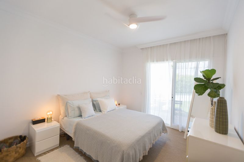 Foto 8b7cfcf4-8b61-4885-905a-433ba0da08ad. Apartament amb aparcament piscina a lomas de Marbella club Marbella
