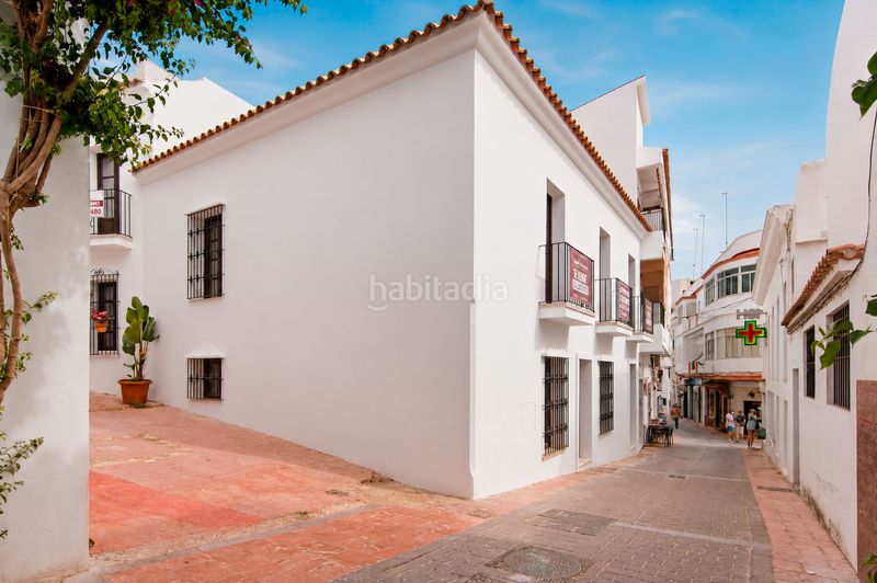 Foto a10981e2-21a4-4ad4-afa2-f29a2673cd72. Casa adossada a Centro Estepona