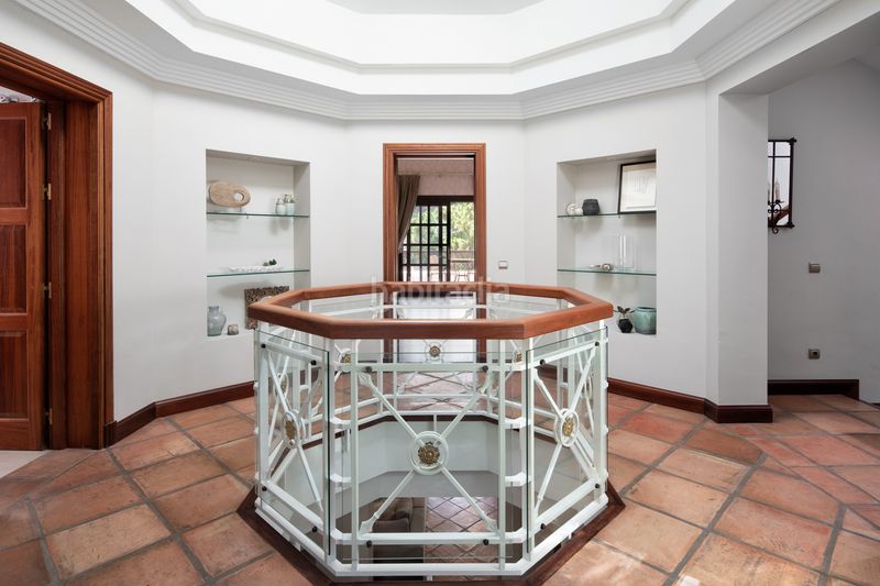 Foto 8dbfc589-d2c0-4432-8f71-4e095bdd4a98. Casa amb aparcament piscina a Sierra Blanca Marbella