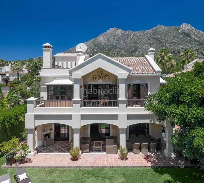 Foto bdb5810f-a5f8-4c04-91f2-44c10470f18a. Casa amb aparcament piscina a Sierra Blanca Marbella