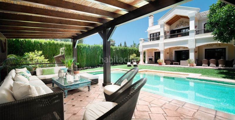 Foto ecf00b1c-8237-46a2-ab85-a72357c92fc4. Casa amb aparcament piscina a Sierra Blanca Marbella
