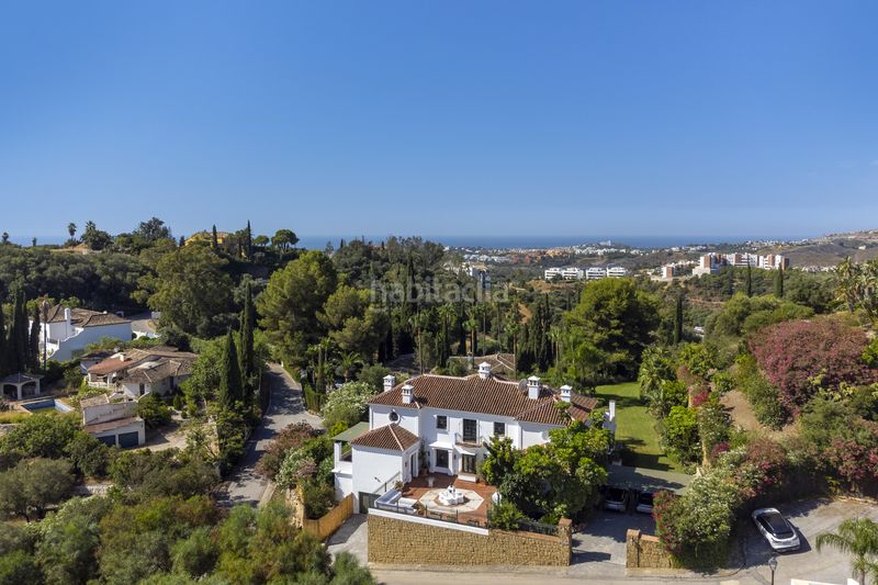 Foto 71720574-8971-453f-b8a4-14073ff95794. Casa amb calefacció aparcament piscina a los arqueros - puerto del almendro Benahavís