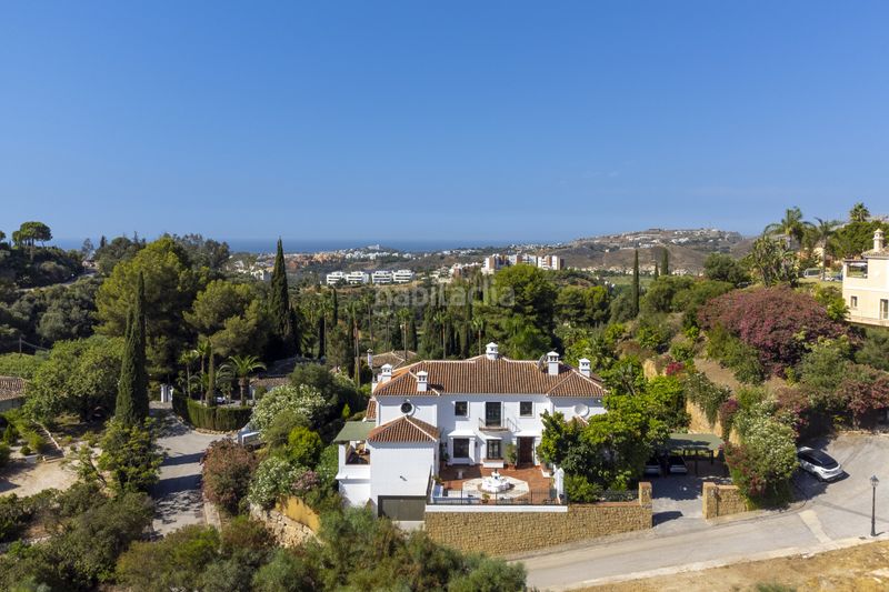 Foto 96347297-d841-4ce2-808a-d80a8a9d1819. Casa amb calefacció aparcament piscina a los arqueros - puerto del almendro Benahavís