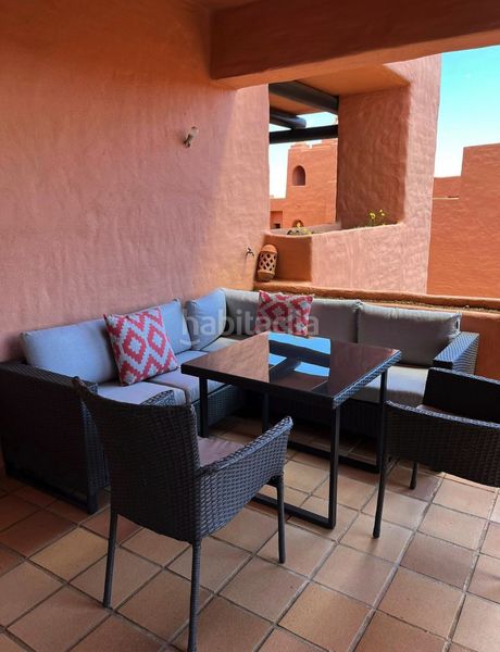Foto d41031fe-9d51-47b0-b083-b3bc87ea6538. Apartament amb aparcament piscina a San Luis de Sabinillas Manilva