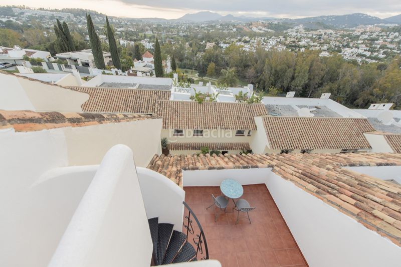 Foto a5788417-343f-473d-b35b-7efdb0edd4f2. Casa adossada amb aparcament piscina a Aloha Marbella
