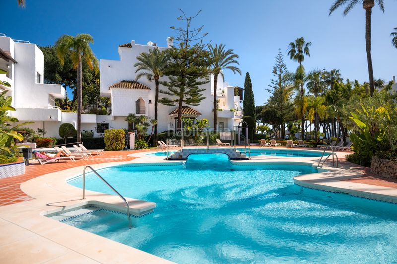 Foto fdb9b168-fe7d-4272-93a3-25d943e3bd8c. Àtic amb calefacció aparcament piscina a La Carolina - Guadalpín Marbella