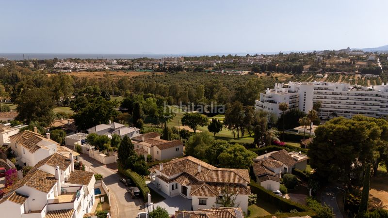 Foto c4d86f13-e3f8-4639-bff7-1fb33f55d743. Casa amb aparcament piscina a Guadalmina Alta Marbella