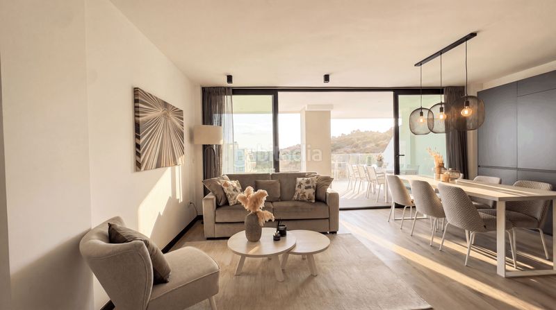 Foto 902c0296-f58f-48ef-8bef-0f43ead9cc11. Apartament amb aparcament piscina a la cala Mijas Mijas