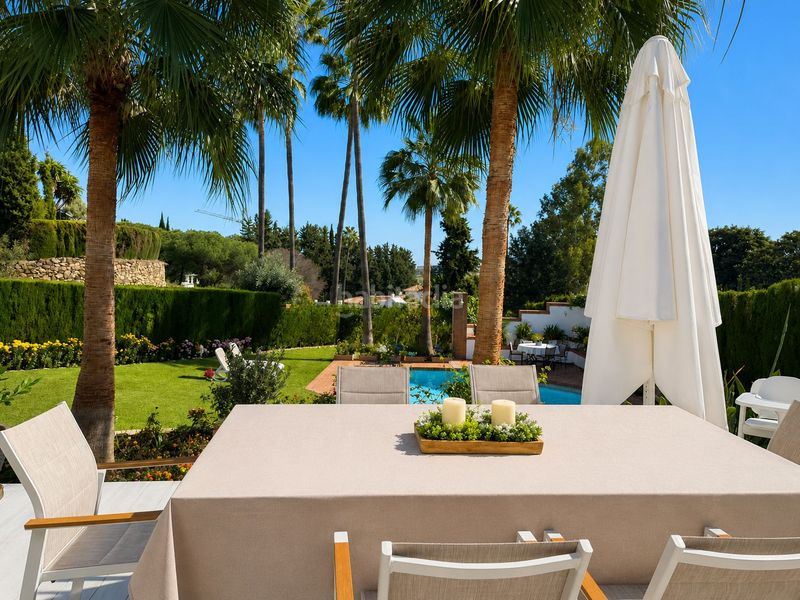 Foto 041f8aec-be5a-4e8b-b018-473181fc3387. Alquiler casa chalet de lujo en el paraíso alto, benahavís marbella. en Estepona