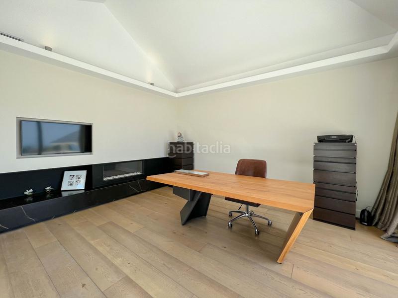 Foto 1f6295a2-d440-4899-b6d7-1cf050496e83. Casa fantástica villa moderna con increíbles vistas panorámicas al mar en Benahavís