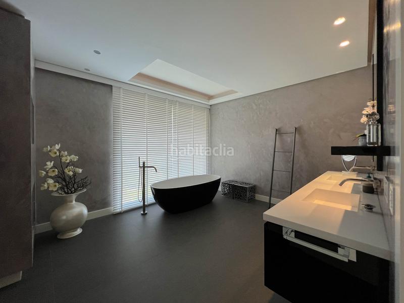 Foto 25bce005-854a-4907-b53e-24b452707dd1. Casa fantástica villa moderna con increíbles vistas panorámicas al mar en Benahavís