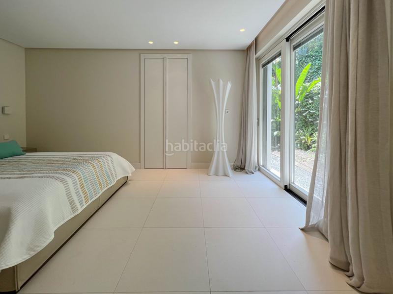 Foto 4e2907c2-ba0f-4ed2-bcd3-4bbf1aaf6298. Casa fantástica villa moderna con increíbles vistas panorámicas al mar en Benahavís