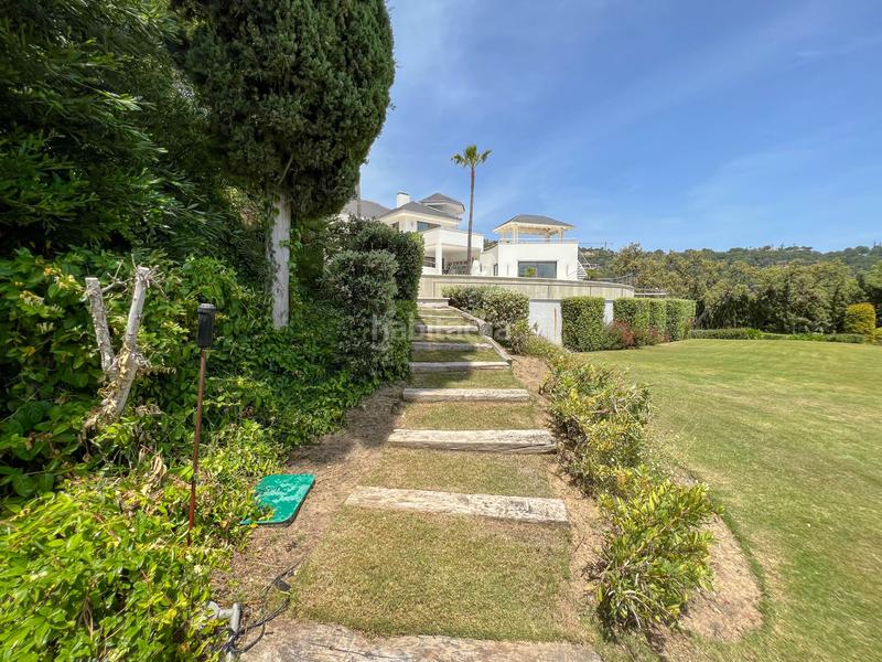 Foto 8567e48d-40ea-4fc8-8467-803b867c388c. Casa fantástica villa moderna con increíbles vistas panorámicas al mar en Benahavís