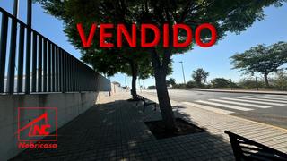 Appartement à Lebrija. Te presentamos esta acogedora vivienda en primera planta, en la