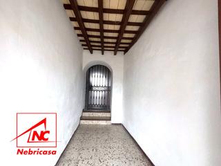 Maison à Lebrija. Casa a reformar en la fontanilla.se vende casa a reformar muy ce