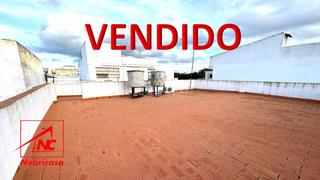 Maison à Lebrija. Casa en planta baja.os presentamos una vivienda en planta baja e