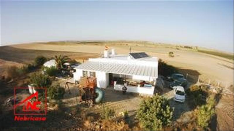 Foto 14eebe78-21bd-42c3-a1f5-3f8212e38d68. Masia amb piscina a Lebrija